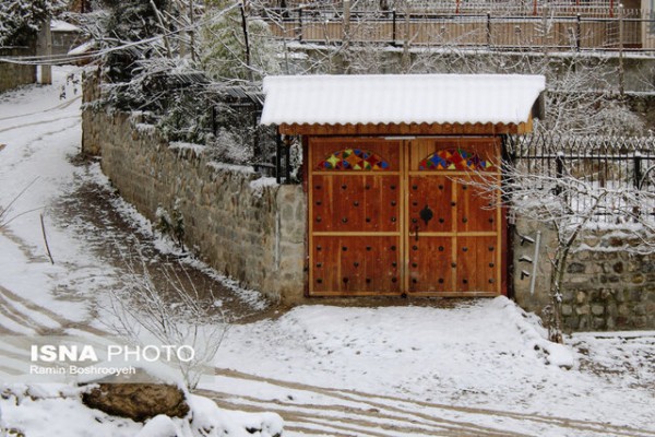 بارش برف در روستای توریستی و گردشگری “زیارت” شهرستان گرگان 
