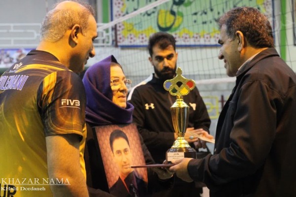 اختتامیه مسابقات والیبال بسیج شهرستان ساری جام فجر