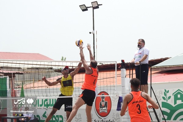 مسابقات والیبال ساحلی کارگران کشور در لاهیجان