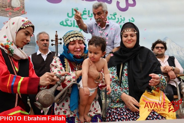 اختتامیه ششمین جشنواره گل محمدی در دودانگه شهرستان ساری