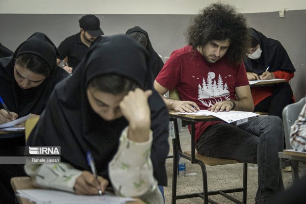 فصل امتحان در دانشگاههای استان گلستان