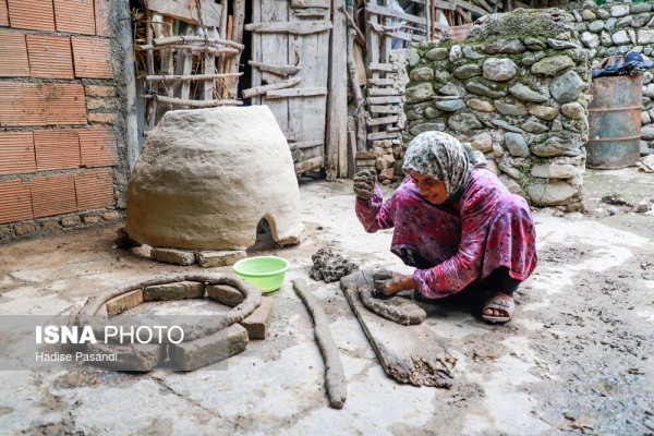 ساخت تنور گلی در روستای چغر استان گلستان 