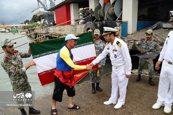  استقبال نیروی دریایی ارتش در نوشهر از قایقران گیلانی