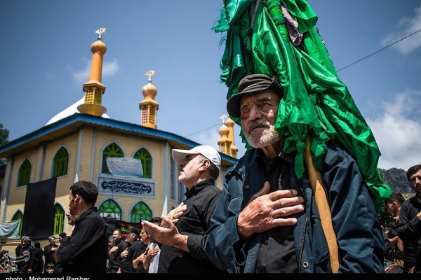 عزاداری روز تاسوعا در امامزاده شاه شهیدان رودبار