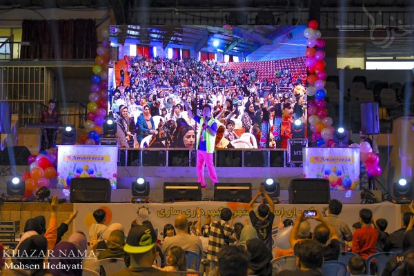 جشن لبخند ستاره ها با اجرای عمو رضا و عروسکاش در ساری