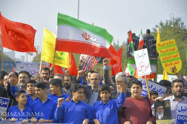 راهپیمایی ۱۳ آبان در ساری
