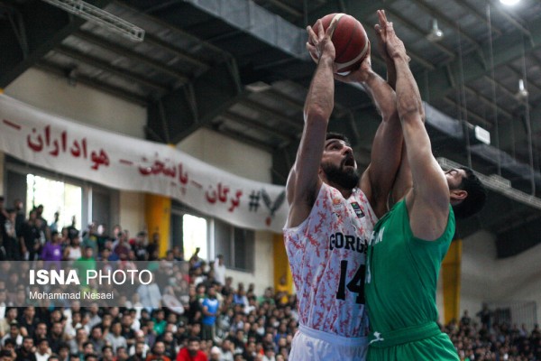 پیروزی تیم بسکتبال شهرداری گرگان مقابل ذوب آهن اصفهان