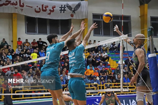 پیروزی تیم‌ والیبال پاس گرگان مقابل طبیعت تهران