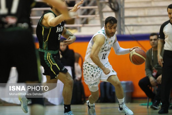 شکست تیم بسکتبال کاله آمل مقابل لیموندیس شیراز
