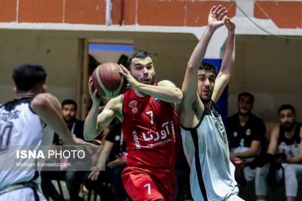 پیروزی تیم بسکتبال آورتا ساری مقابل رعد پدافند مشهد