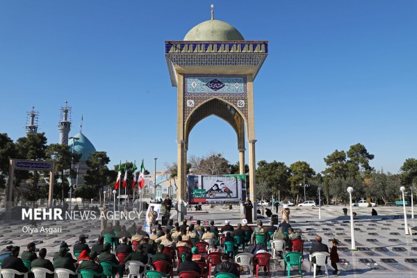 مهمانی لاله‌ها در گلزار شهدای امامزاده عبدالله گرگان