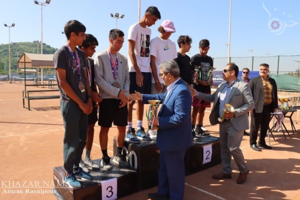 اختتامیه رقابت‌های تور جهانی تنیس جوانان در مجموعه آسایش ساری