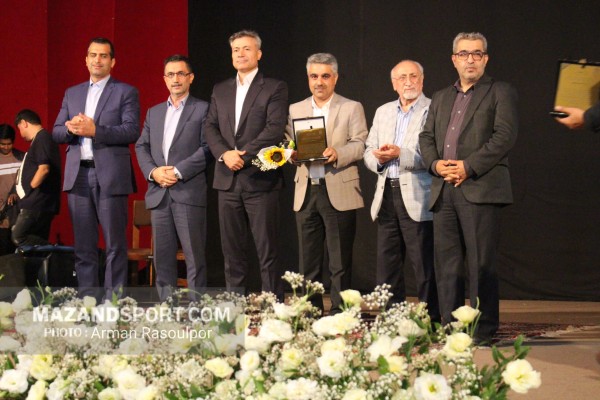 تجلیل از برترین های شمشیربازی مازندران در سالن هلال احمر ساری