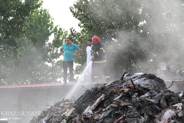 مهار آتش‌سوزی سکوی انتقال موقت زباله ساری