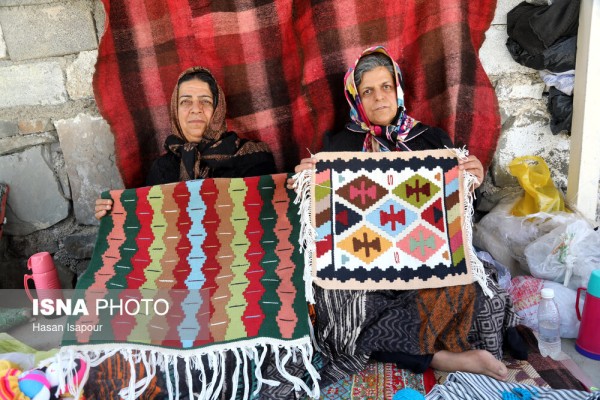 جاجیم بافی، هنر برجسته شهر آلاشت شهرستان سوادکوه