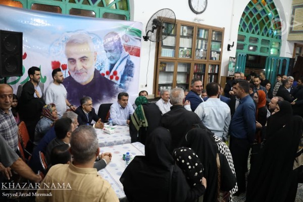 ملاقات مردمی بابایی کارنامی نماینده مجلس در مسجدالنبی(ص) ساری