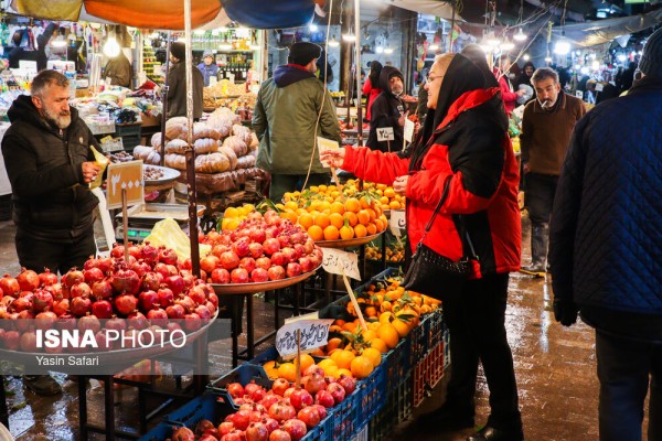 تب و تاب شب یلدا در بازار رشت