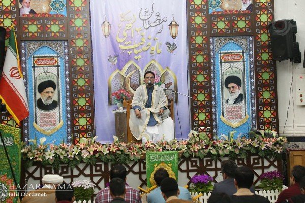 محفل انس با قرآن در مسجد امام حسن عسکری(ع) ساری