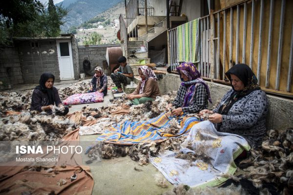 از پشم چینی تا تشک‌دوزی سنتی در روستای “دو آب” سوادکوه