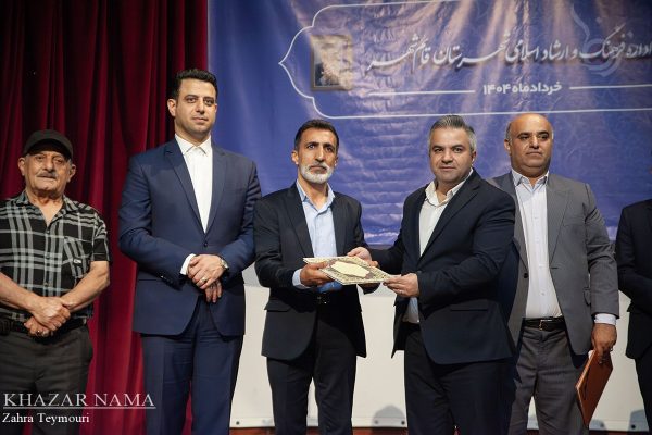 مراسم تودیع و معارفه رئیس اداره فرهنگ و ارشاد اسلامی قائم شهر