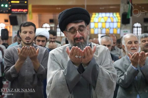 نماز عید قربان در مصلی ساری به امامت حجتالاسلام حسینی کارنامی