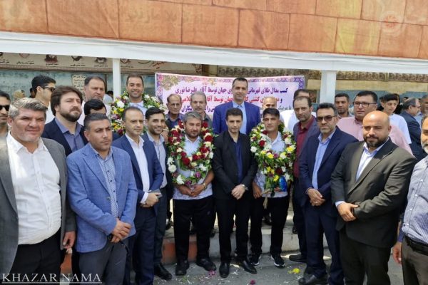 استقبال مردم ساری از قهرمانان ورزش کارگری در مسابقات جهانی یونان