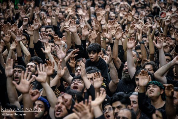 مراسم خیمه سوزان غروب عاشورا در هیات قمر بنی هاشم(ع) ساری