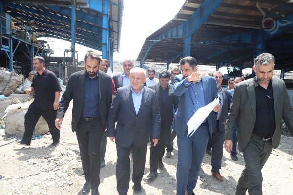 بازدید استاندار از خط پردازش زباله و تقاطع الغدیر قائم شهر