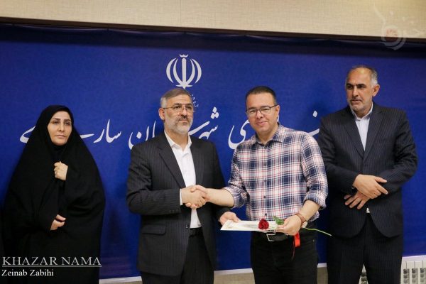 تجلیل از خبرنگاران و عکاسان خبری در فرمانداری ساری