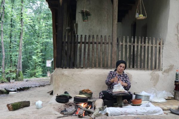 حال و هوای تابستانی موزه میراث روستایی گیلان