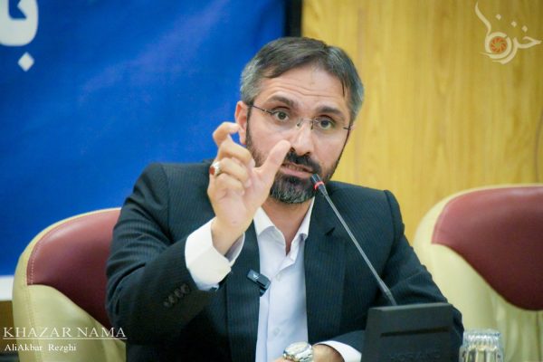 نشست هم اندیشی “سیدحسن احمدی” شهردار ساری با اصحاب رسانه