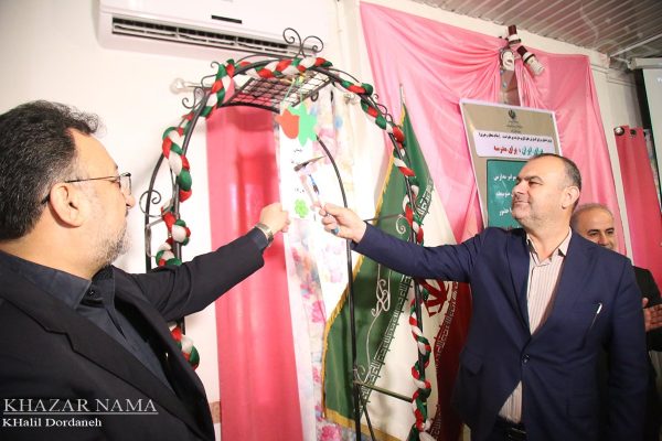 مراسم زنگ جوانه ها در دبیرستان دخترانه علوم و معارف ساری