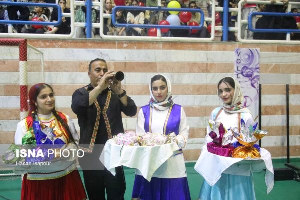 همایش هفته مازندران در سالن امامعلی حبیبی قائمشهر