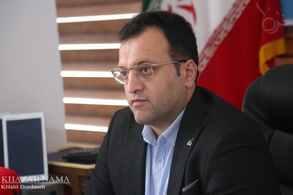 نشست خبری”باقری” رئیس انجمن صنایع غذایی و دارویی مازندران