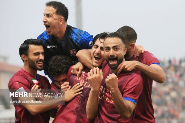 پیروزی تیم فوتبال نساجی مازندران مقابل مس سونگون