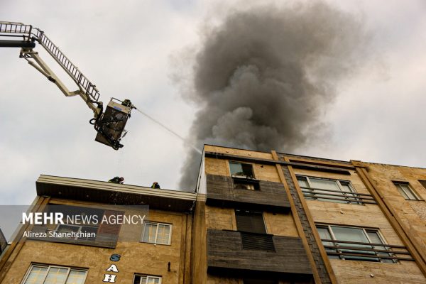 آتش‌سوزی ساختمان مسکونی در محله لب آب رشت