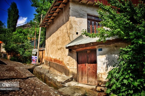 روستای تاریخی یوش در بخش بلده شهرستان نور