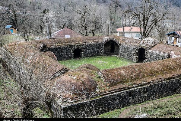 کاروانسرای تی تی در روستای بالارود شهرستان سیاهکل گیلان