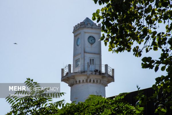 فانوس دریایی انزلی، راهنمای قدیمی دریانوردی در خزر