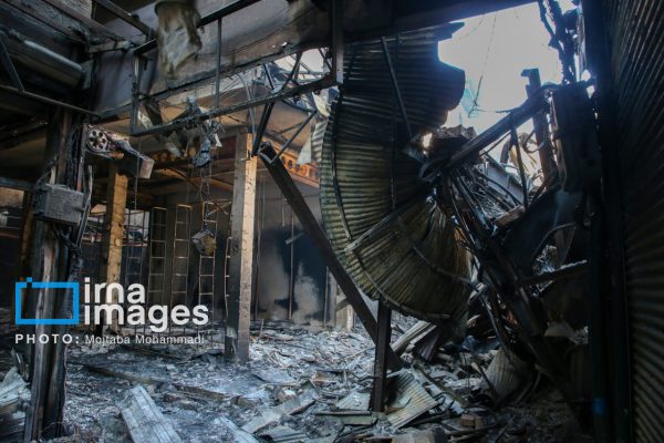 آتش سوزی و خسارات  گسترده بازار رشت در اغتشاشات