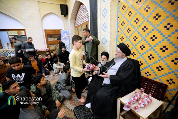آیت الله نورمفیدی در جمع معتکفان نوجوان گلستانی