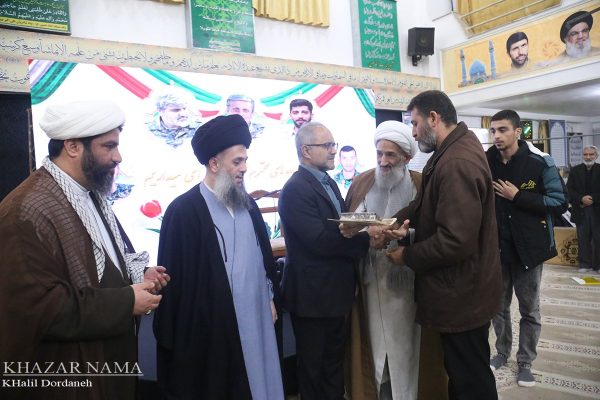 گرامیداشت شهدای اغتشاشات دی ماه ساری در مسجد امام حسین(ع)