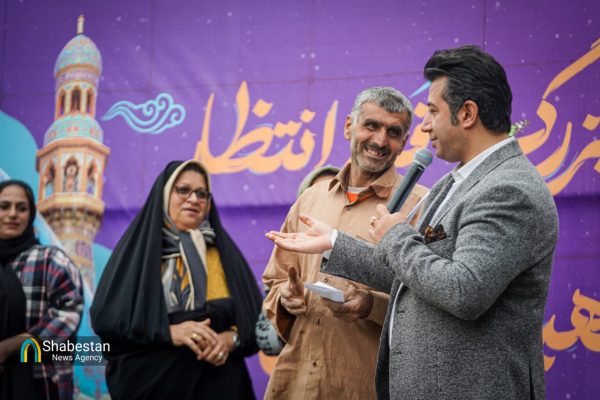 جشن خیابانی «فجرِ انتظار» در روستای شهیدآباد بابل