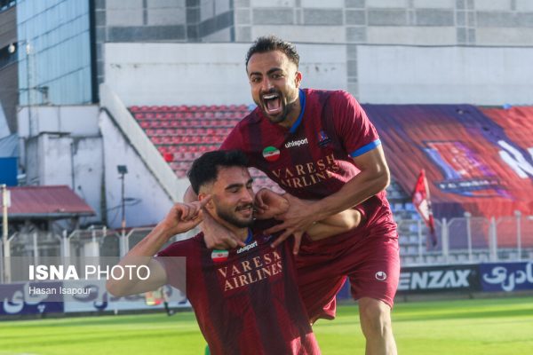 پیروزی تیم فوتبال نساجی مازندران مقابل شهرداری نوشهر