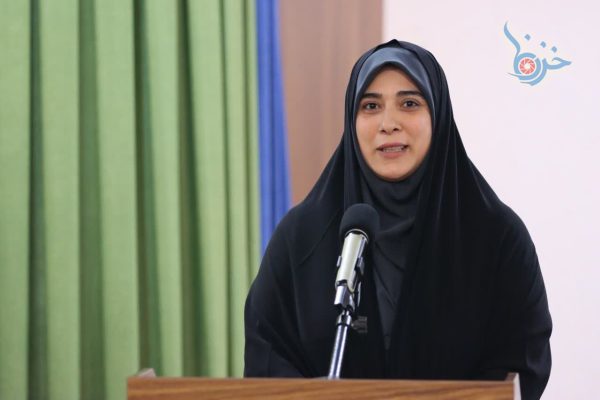 نشست صمیمی بانوان فعال و اثرگذار مازندران با آیت الله لائینی