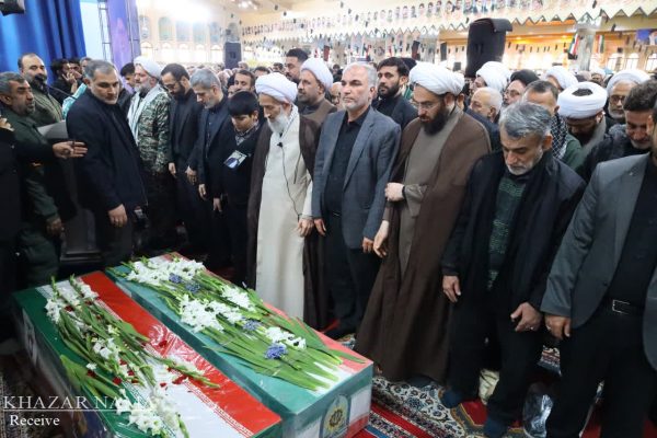 نمازجمعه باشکوه ساری به امامت آیت الله محمدی لائینی