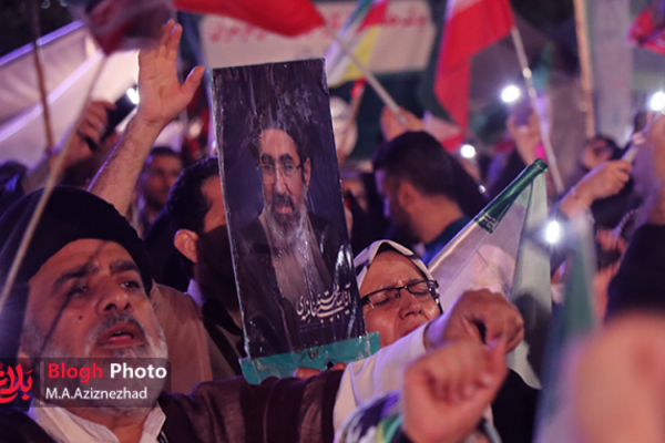 پنجاه‌وهشتمین اجتماع شبانه ساروی ها در میدان امام حسین(ع)