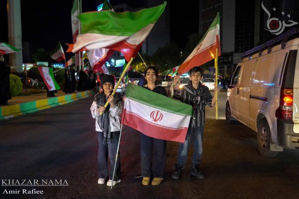 بیش از صد شب حماسه حضور رزمندگان خیابان در میدان امام ساری