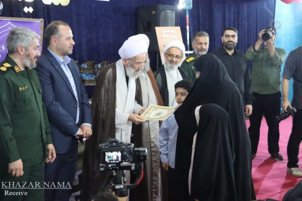 اختتامیه نمایشگاه تجسمی “جوانی جمعیت” در مصلای بابل