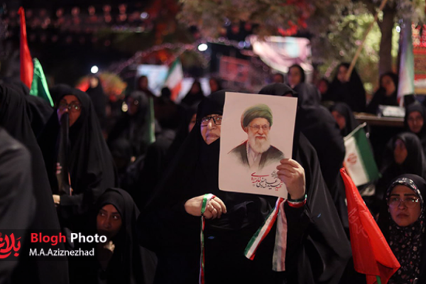  تجمع سوگواران شهادت رهبر امت در میدان امام حسین(ع) ساری